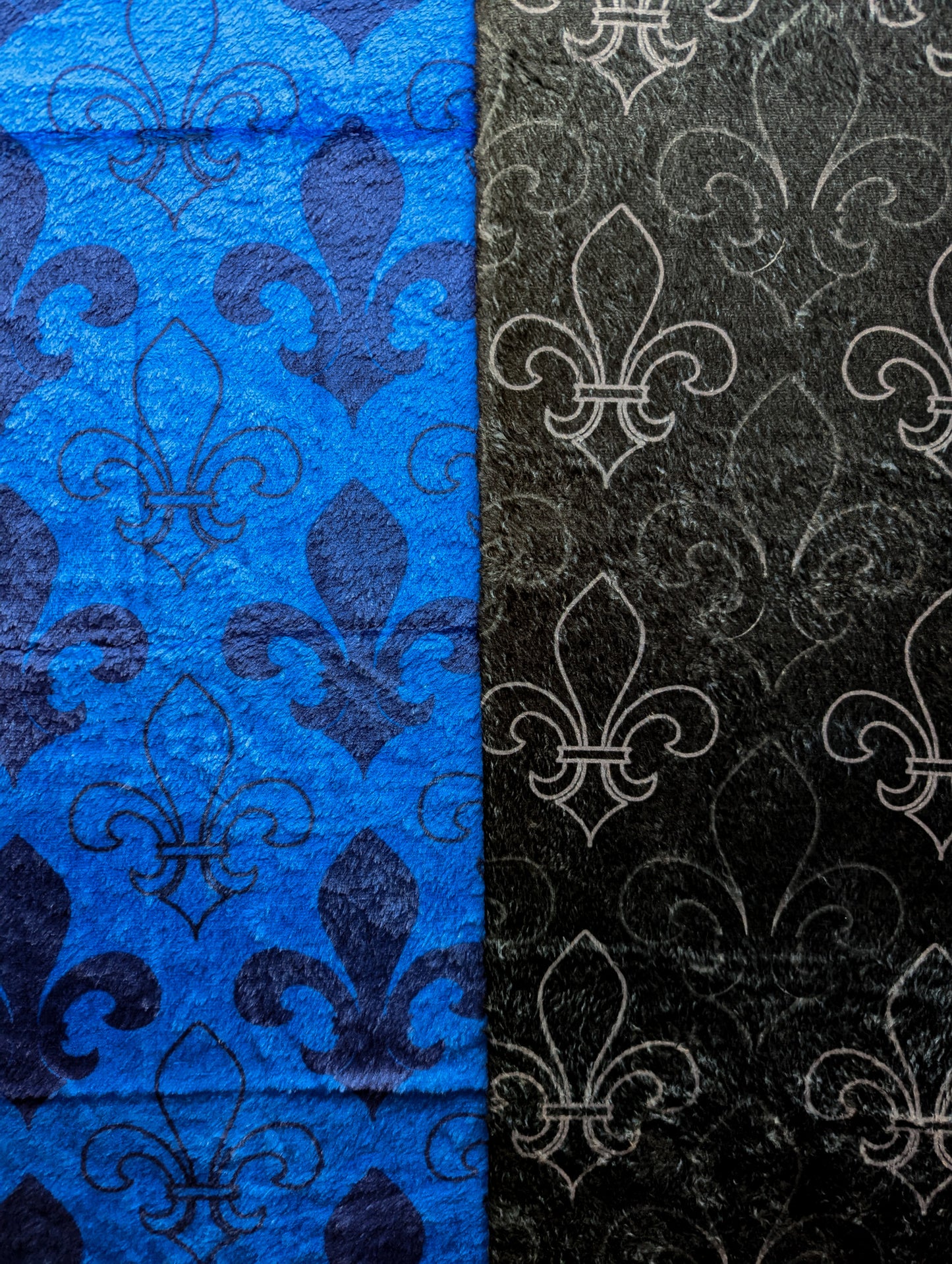 Black and Blue Fleur De Lis Altar Cloth & Vestment Blanket