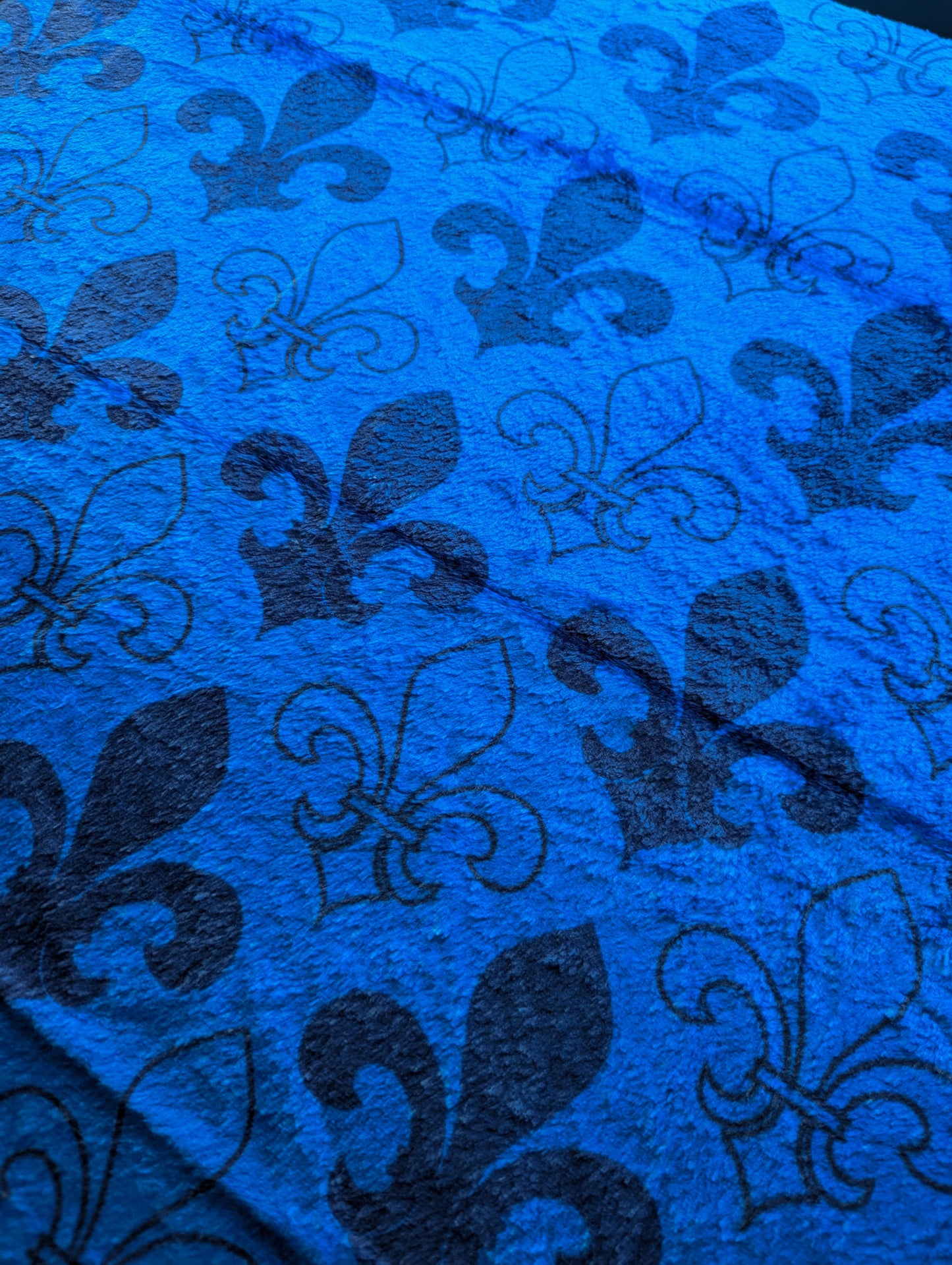 Black and Blue Fleur De Lis Altar Cloth & Vestment Blanket