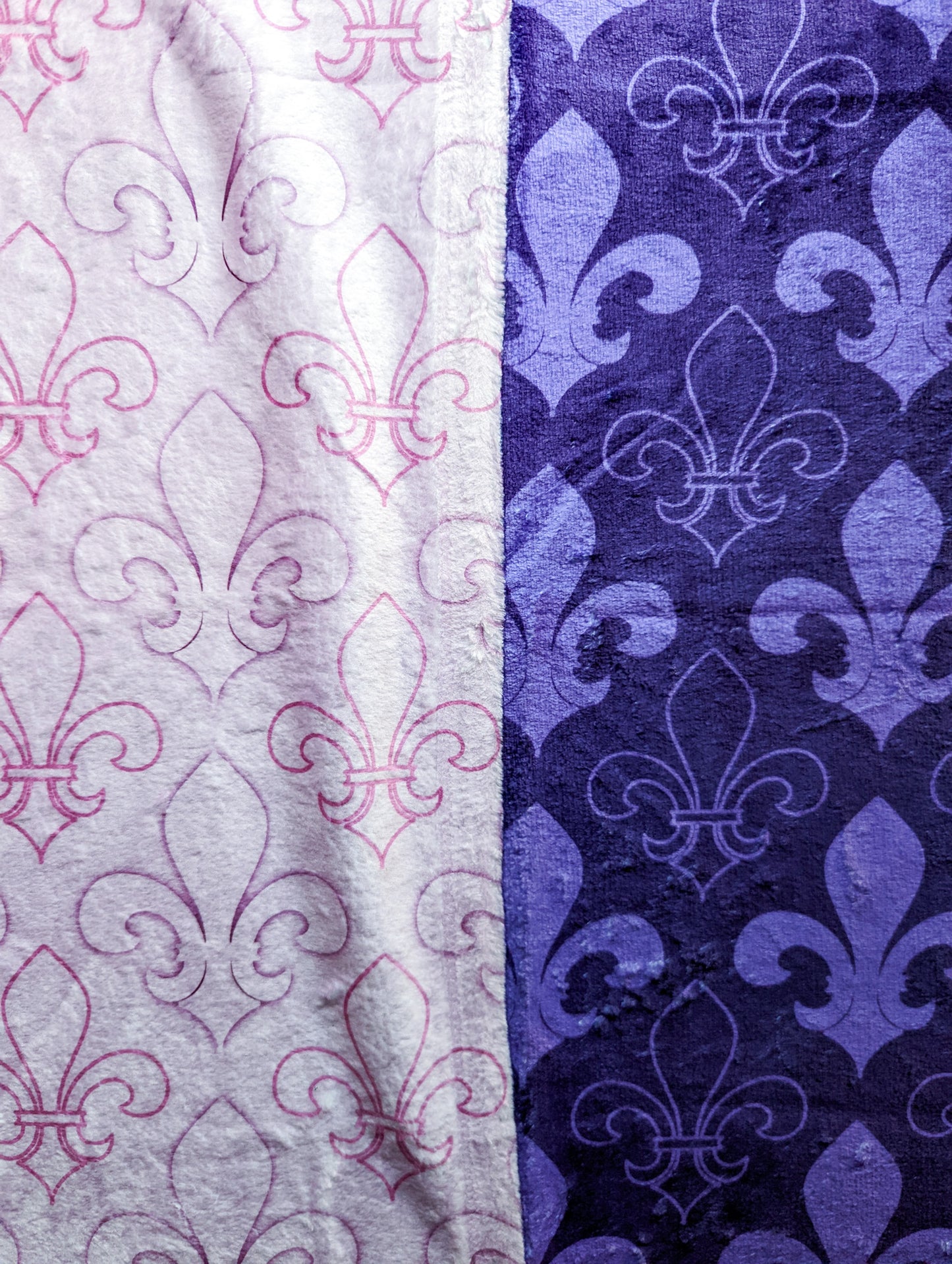 Purple and Pink Fleur de Lis Altar Cloth & Vestment Blanket