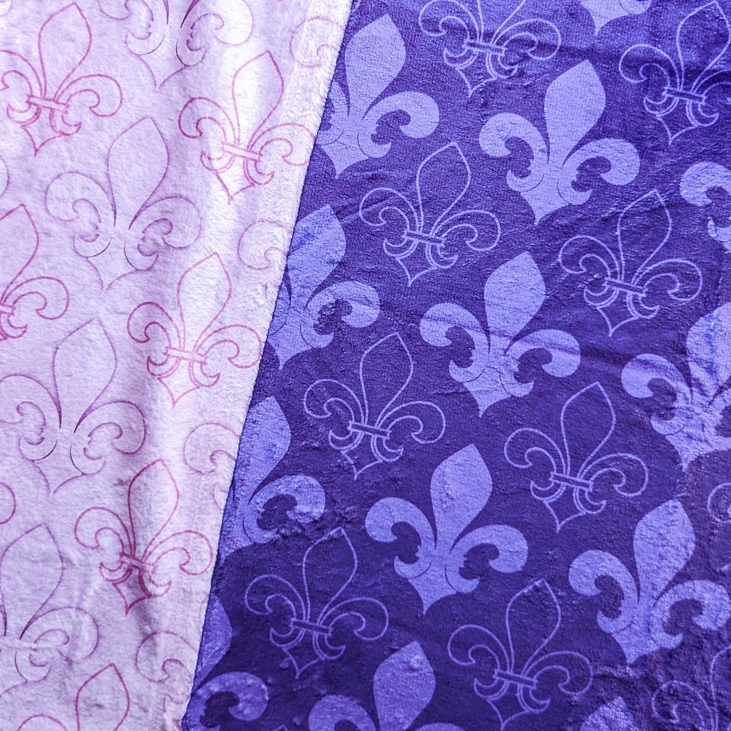 Purple and Pink Fleur de Lis Altar Cloth & Vestment Blanket