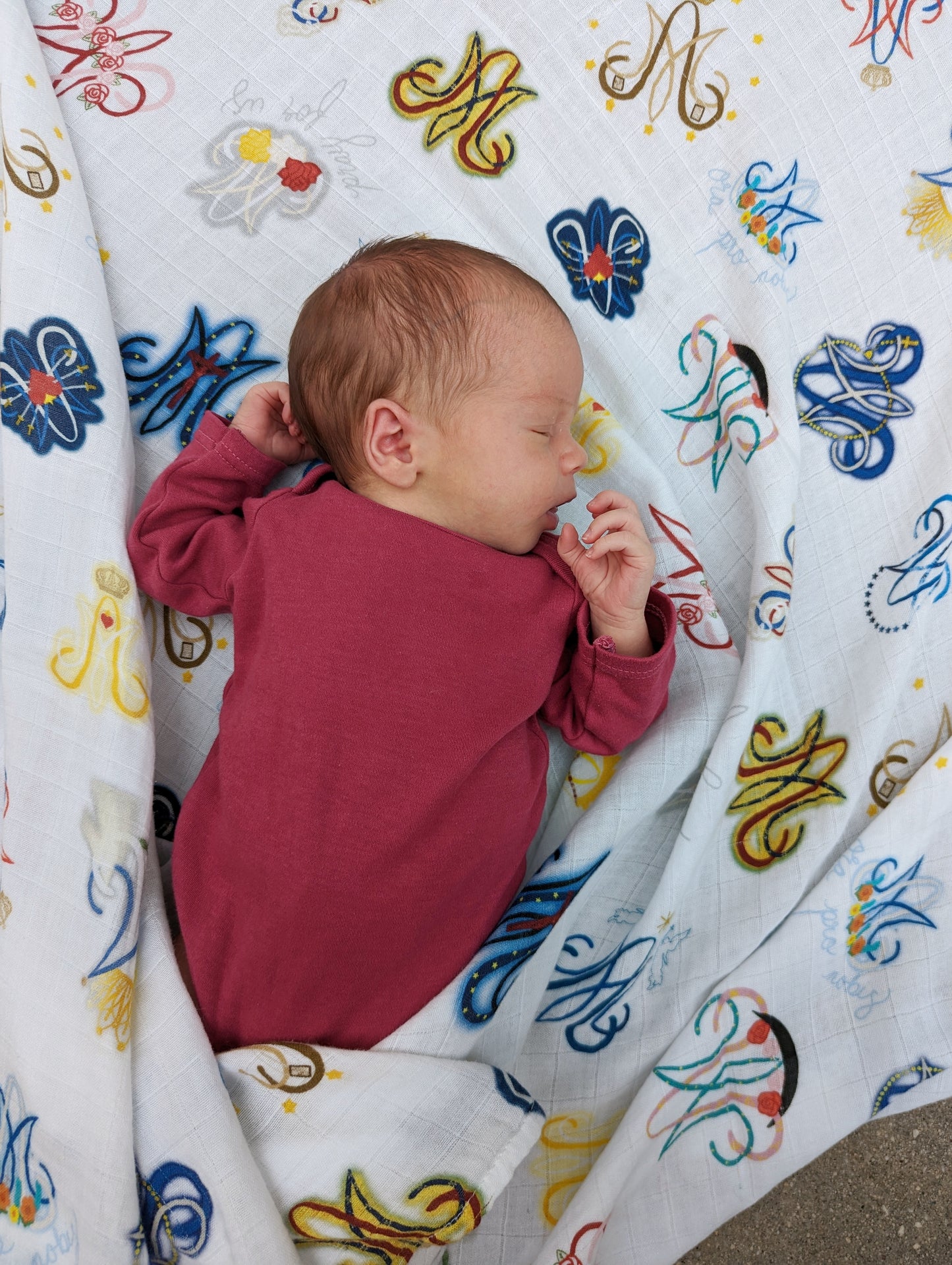 Auspice Maria Swaddle