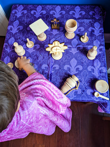 Purple and Pink Fleur de Lis Altar Cloth & Vestment Blanket