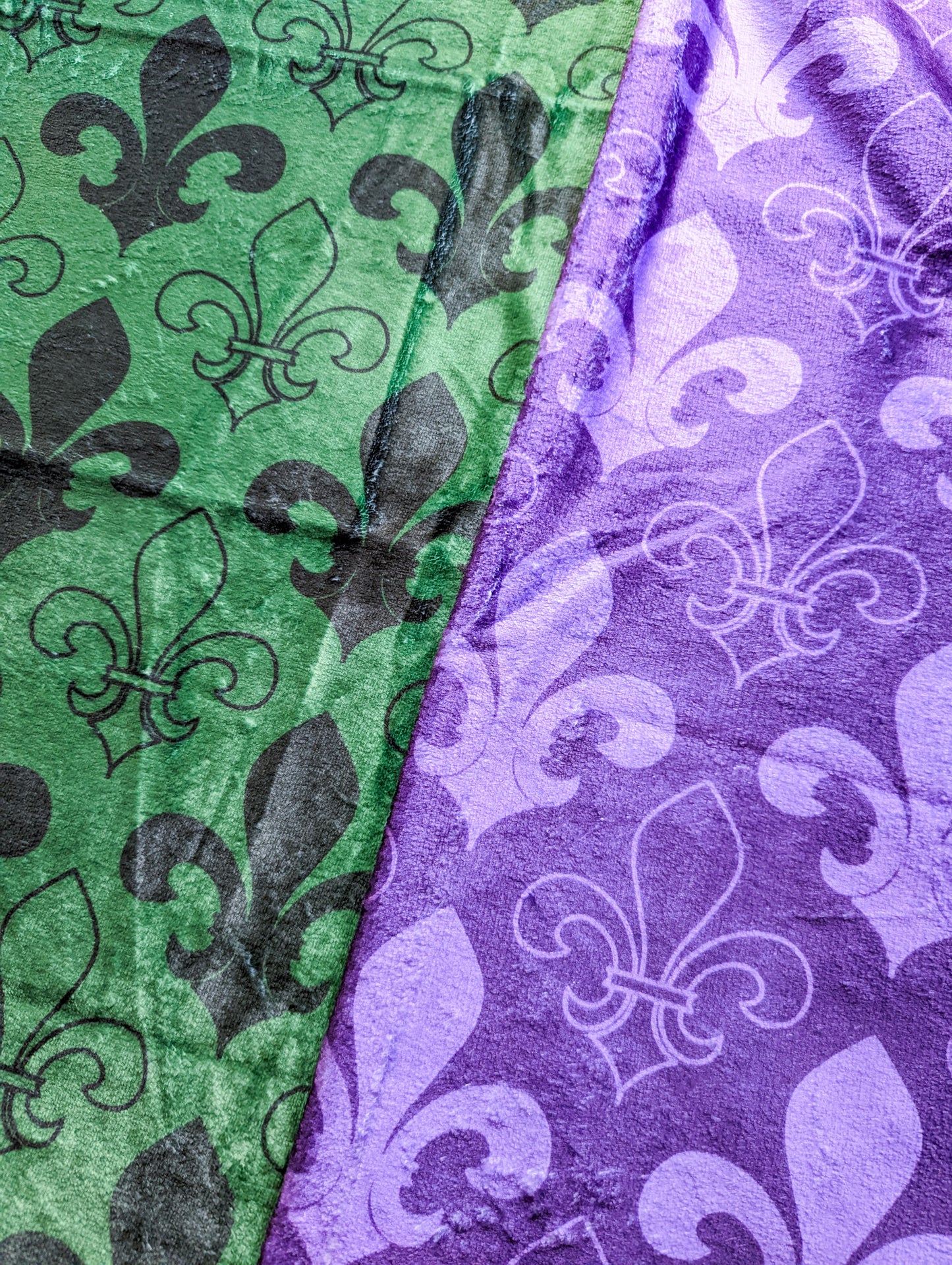 Green and Purple Fleur de Lis Altar Cloth + Vestment Blanket